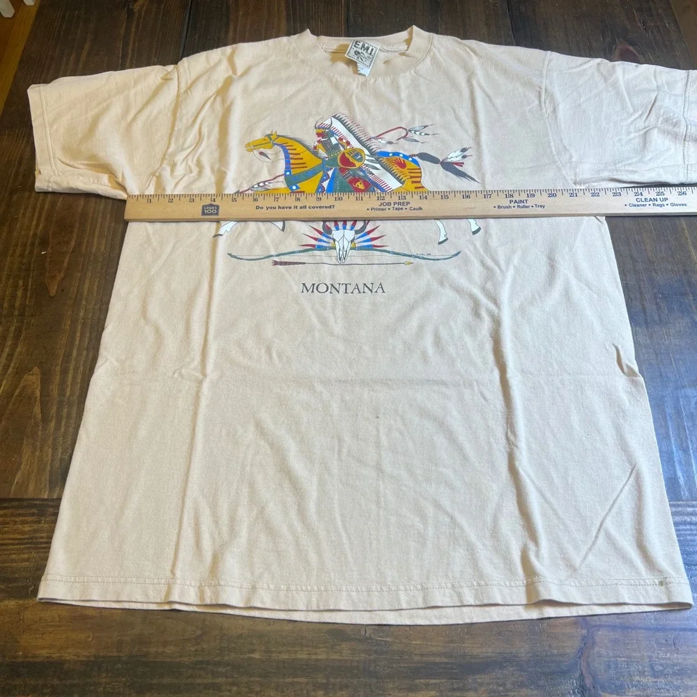 Vintage EMI Montana Native American Warrior Graphic T-Shirt Tan Mens XL USA - Picture 6 of 7
